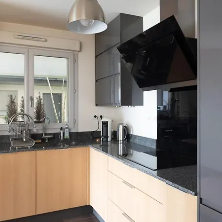 Apartman Spacious Just Outside Paris